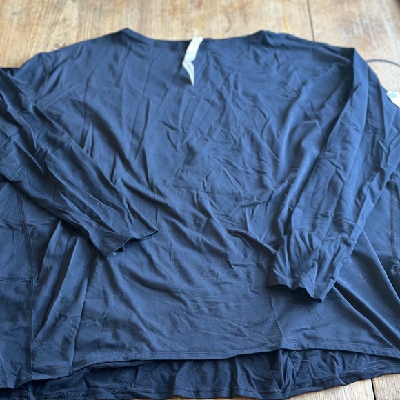 NOT  FOR SALE 3 Back In Action Lululemon Long Sleeve Tops - Picture 7 of 7
